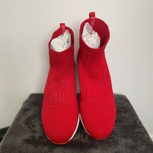 Shiekh Iva Sock Sneakers in Red